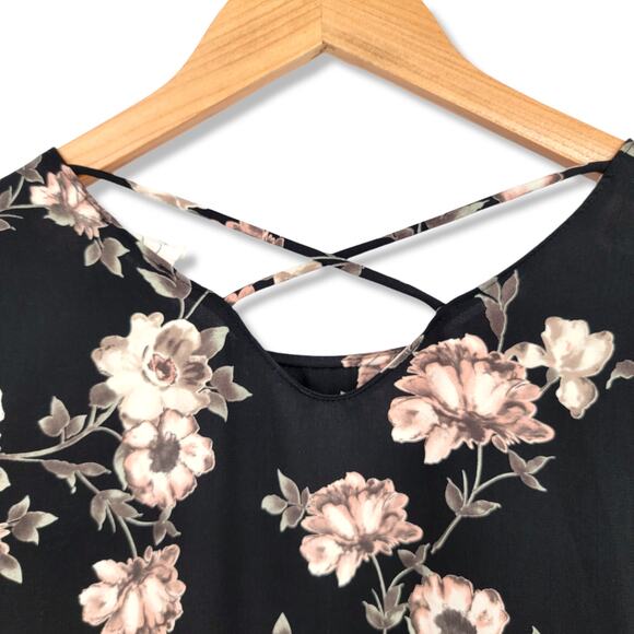 Leis Amis Black Floral Ruffle Sleeve Mini Dress‎ Size Small - Picture 3 of 10